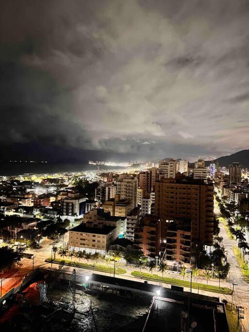Apto Com Vista Para O Mar Com 2 Vagas - Гуаружа Екстер'єр фото
